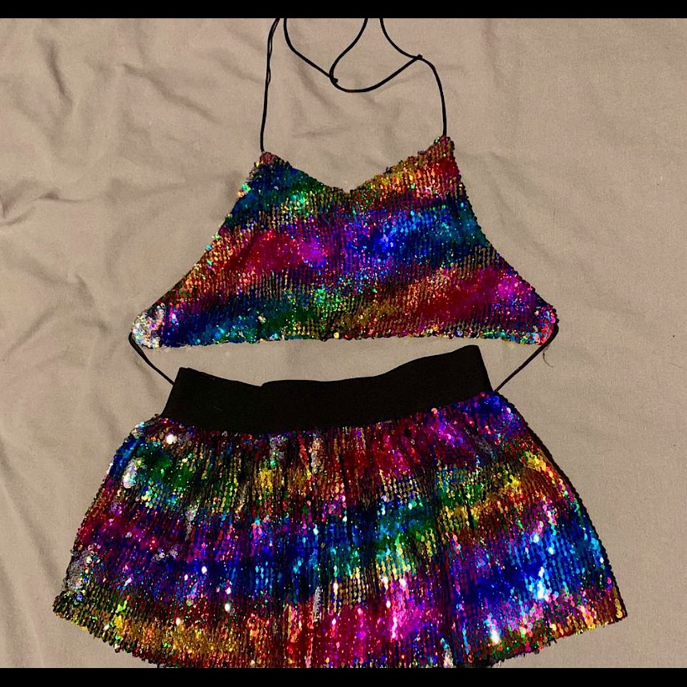 Flip sequin halter top and skirt set
